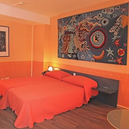 Hotel Comedie 3*